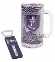 120824 FREMANTLE DOCKERS AFL GLASS BEER STEIN & MAGNETIC BOTTLE OPENER GIFT SET