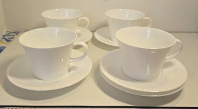 Set 4 New Crate and Barrel White Pearl Cups And Saucers