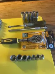 NEW WAGTAIL 1/4”DR. RATCHET+TRUECRAFT DRIVER-5 DEEP SOCKETS+EXT+7 MISC SAE L16