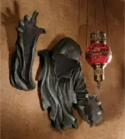 Ancient Hooded Druid Creepy Wall Sculpture Mr Creeper Haunting Halloween