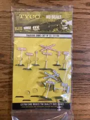 HO 1/87 Scale TYCO #122:100 Trackside Signs (Set Of 12)