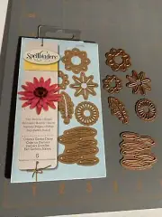 Spellbinders Die- CREATE A GERBER DAISY D-Lites S2-066