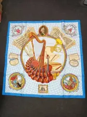 Carr 90 Hymn to Mozart Scarf