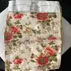 April Cornell Christmas Poinsettia Green Red Paisley Cotton Table Runner 15x72"