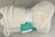 Pillowfort Polar Bear Stocking & Throw Gift Set Cream