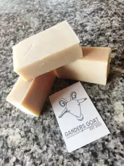 Carrotseed And Cedar Scented Goat Milk Soap Bulk Quantity 275g