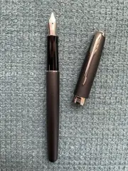 Parker Sonnet Black Fountain Pen