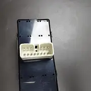 Parts Number 93570-0U110 935700U110 Front Left Switch Without Panel * 4 on Pack of 1 Piece