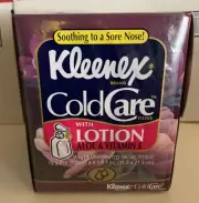 Vintage Kleenex Pink, Purples Flowered Box of 70 3-Ply White Tissues~ NOS