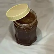 Socotry honey 500g Color Dark Brown Smell, Strong And Pungent Aromatic Scent