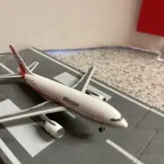Gemini Jets 1/400 scale diecast model Wardair Canada Airbus A310-304 C-GIWD