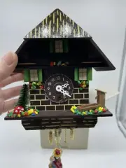 Vrg J. Engstler Imitation Pendulum /Cuckoo Clock, Working With Key