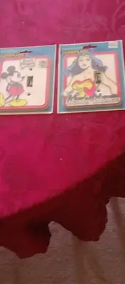 Glowplates Walt Disney, Mickey Mouse. Super friends, Wonderwoman.