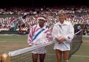 Martina Navratilova USA Zina Garrison USA pose together ahead Wome- Old Photo