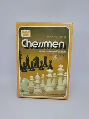 Vintage Whitman Chessmen #4690 – 32-Piece Plastic Staunton Classic Design Sealed