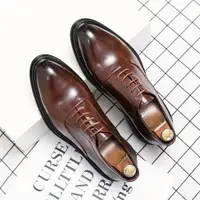 在飛比找ETMall東森購物網優惠-棕色商務正裝尖頭加絨內增高皮鞋