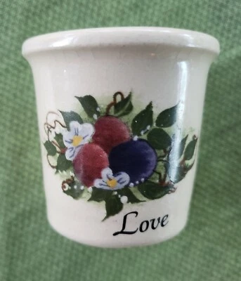 Yesteryears Marshall TX Pottery Utensil Crock Fruit/Love Design NEW Hand Turned
