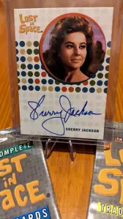 AUTOGRAPH CARD Sherry Jackson as EFFRA Rittenhouse LOST IN SPACE 2005