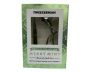 Tweezerman Metallic Collection MERRY MINT Brow Slant Tweezer & Lash Curler Set