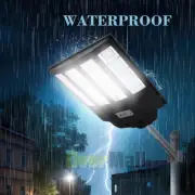 Outdoor Commercial 1000W LED Solar Street Light IP67 Dusk-to-Dawn Road Lamp US