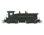 Broadway Limited #6750 EMD SW7, PRR 9365, Brunswick Green, Paragon4 Sound/DC/DCC
