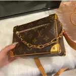 【空姐代購】LV 路易威登 M68906 20新款 箱包 MINI SOFT TRUNK 手袋 老花 軟殼 相機包