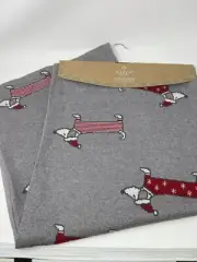 DACHSHUND GREY RED CHRISTMAS 16 X 72 TABLE RUNNER NWT