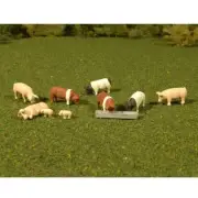 Pigs (9/Pack) HO/OO gauge figures Bachmann 33118