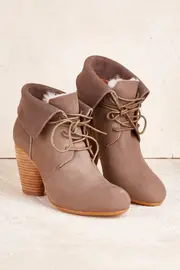 Rose Malee Heel--EMU-W11137
