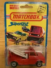 VINTAGE MATCHBOX SUPERFAST No. 61 FORD WRECK TRUCK ON ORIGINAL CARD 1978