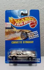HOTWHEELS - "CORVETTE STINGRAY" GLEAM TEAM - BLACKWALL Variation, BLUE Card #192