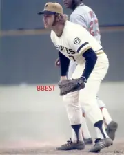 BOB ROBERTSON PITTSBURGH PIRATES 1973 SEASON COLOR 8X10