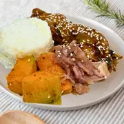 Teriyaki Free Range Chicken with Jasmin Rice, Roast Pumpkin, and Caramelized Onion 400g (NDIS)