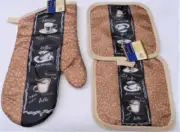 3 Piece Coffee Kitchen Décor Set - 2 Potholders and 1 Oven Mitt