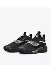 Men's Size 9.5 - Nike Zoom Freak 3 EP Black Metallic Silver