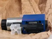 ONE New 4WE6D6X/EG24N9K4 electromagnetic directional valve