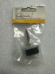 Radio Shack DPDT Center-Off Toggle Switch, 10A @ 125VAC, 6A @ 250VAC, 275-0653.