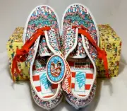 VANS Where's Waldo? x Authentic Land of Waldos Men's 7 - Women's 8.5 NWB