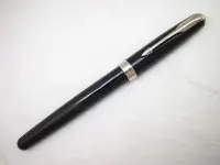 在飛比找Yahoo!奇摩拍賣優惠-B982 派克 法國製 商籟黑色烤漆 18k細字尖鋼筆(7成