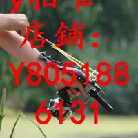 在飛比找Yahoo!奇摩拍賣優惠-飛鏢射魚彈弓神器工具套裝打魚鏢飛鏢專業戶外彈射自動高精度大全