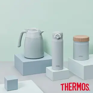 【THERMOS膳魔師】不鏽鋼迷霧綠按壓式真空保溫壺1000ml(THV-1000-GR)