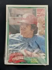 1981 Pete Rose Topps Coca-Cola Philadelphia Phillies Unopened 3 Card Cello Pack
