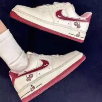 在飛比找蝦皮購物優惠-Nike Air Force 1 情人節 限定 白粉紅 女款