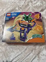 LEGO CITY: Dunk Stunt Ramp Challenge (60359)