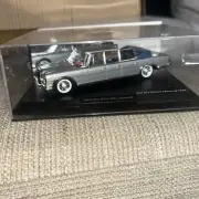 Mercedes Benz 600 Pullman Landaulet 1964 - 1:43 Vitesse 28613 LTD EDITION RARE