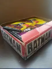 Topps Batman Unopened Wax Pack: 9 cards + 1 sticker + 1 bubble gum, 1989
