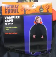 Vampire Cape Halloween Costume Totally Ghoul One Size Fits All Red Collar 45"
