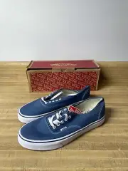VANS Authentic Navy Size US 7 Men / US 8.5 Women