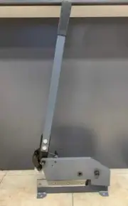 SM-HS12. Hand Shear. Steelmaster 300mm Throat Manual Type.
