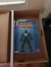Marvel Spider-Man Secret Wars Jumbo 12" Action Figure Gentle Giant Black Version